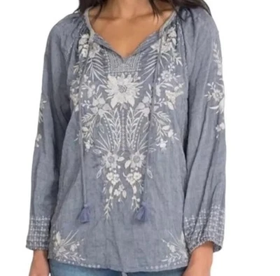 Blusa Johnny Was Workshop Adelfa Marrakech Bordada Azul Gris Cambray XL Foto 1 de 4