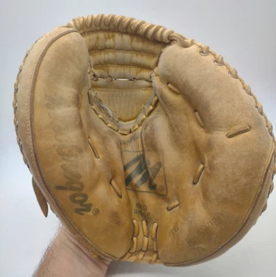 MacGregor Leather Catchers Mitt Scoop Toe Deep Pocket Pro Hinge BBCMPROX - Image 1 of 4