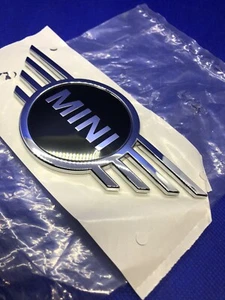 Logo Stemma Cofano Mini Cooper Countryman F60 Retro 51149447810 Originale Nuovo - Foto 1 di 15