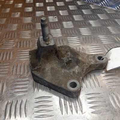FORD FIESTA MK6 5 DOOR HATCHBACK 2001-2010 1.4 GEARBOX MOUNT 2S61-7M125-AC - Image 1 of 4