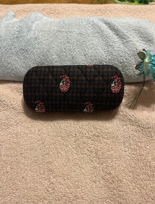 Vera Bradley Hard Sunglass Eyeglass Clamshell Case In Houndstooth Retired NWT - Image 1 of 4