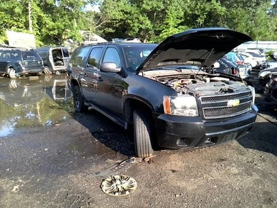 Conjunto de luz trasera SUBURBAN 1500 derecha 07 08 09 10 11 12 13 14 Foto 1 de 4