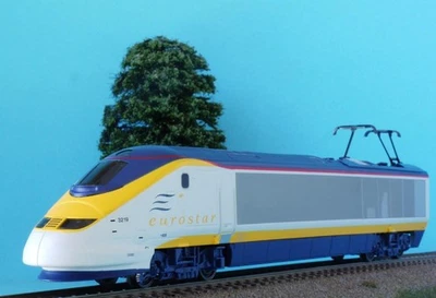 HORNBY EUROSTAR POWER CAR CLASS 373 ORIGINAL LIVERY LOCO 3219 from R1013 SET - Image 1 of 4