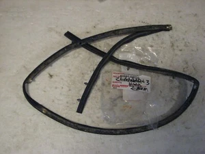 19-23 2019-2023 MAZDA 3 HOOD BONNET FORWARD TO BUMPER WEATHERSTRIP SEAL OEM - Picture 1 of 3