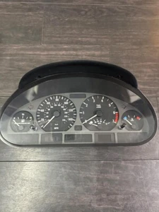 2001-2003 BMW 325i Speedometer Cluster Sdn MPH AT OEM - Picture 1 of 2