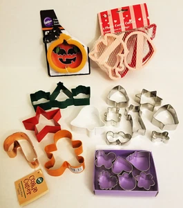 Wilton Cookie Cutters LOT - Others Christmas Valentines Halloween NEW - Picture 1 of 6