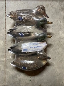 Aqua-Keel Economy 400 Series #420 Mallard 2 Drakes 2 Hens Sealed Decoy - Picture 1 of 3