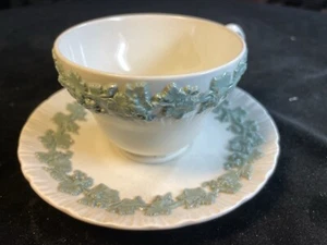 Wedgwood embossed Queensware shell edge celadon on cream cup and 6" saucer - Picture 1 of 13