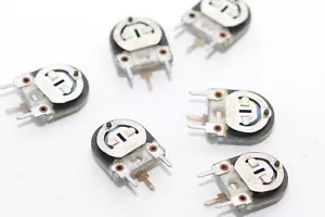 6x Vintage Mini-Trimmer / Potentiometer von Ruwido, 100 Ohm lin., stehend, NOS - Picture 1 of 5