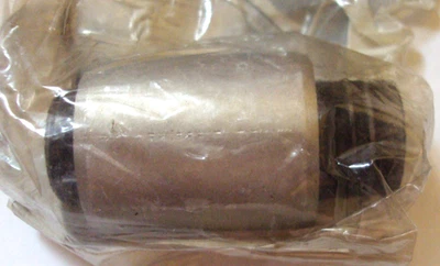 Buje del brazo de control superior de la suspensión trasera, interior - CRP/Rein AVB0206P Foto 1 de 2