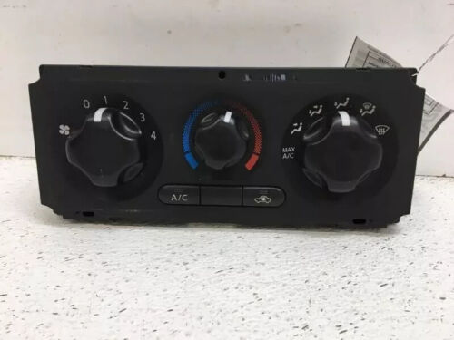 Foto 1 di 3