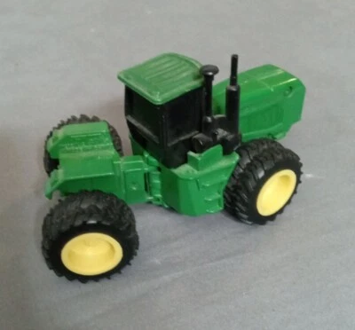 Vintage ERTL 1/64 Premiere #6 John Deere 8870 Farm Tractor 1664U  - Image 1 of 4