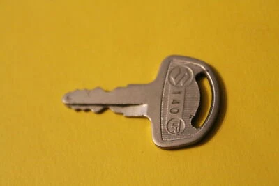 SUZUKI,T500,TS250,TS400,TS90,T125,K10,AS50 Nos oem Pre cut Key # 140 - Image 1 of 2
