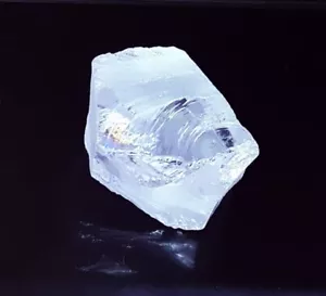 Gemma Sciolta 238,82 Ct Zircone Cambogiano Grezzo Certificato Gemma Trasparente - Foto 1 di 8