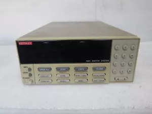 SISTEMA DI COMMUTAZIONE KEITHLEY 7001 - Foto 1 di 2