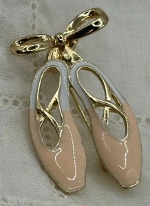 Goldfarbene & Emaille Ballett Hausschuhe Brosche/Anstecknadel - Bild 1 von 4