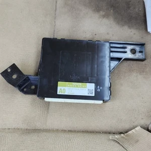 2011-2013 Genuine Toyota Sienna AC Amplifier Climate Control Module 88650-08100 - Picture 1 of 3