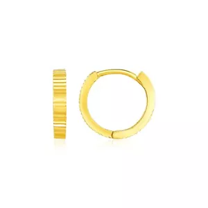 Orecchini a cerchio Petite rotondi in oro giallo 14 kt con texture dritta - Foto 1 di 1