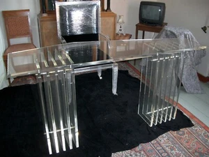 ACRYL SCHREIBTISCH 170 X 55 MIT ACRYL STUHL MIT RÄDERN LUXUS PUR TOP ZUSTAND - Bild 1 von 15
