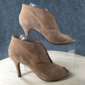 Adrienne Vittadini Boots Womens 8.5 M Ankle Booties Heels Pull On Beige Suede