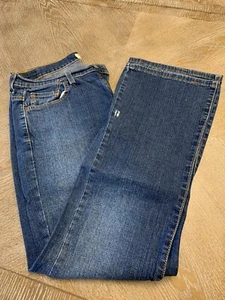 Levi's Women's 515 Boot Cut Jeans Size 12 Stretch Mid Rise Dark Wash Waist 35” - Picture 1 of 3