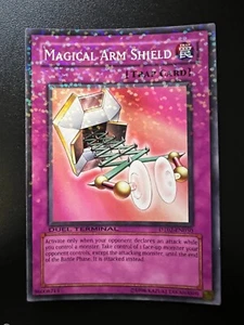 Magical Arm Shield DT02-EN050 Common Duel Terminal in der Nähe neuwertig Yugioh - Bild 1 von 2