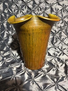 Vtg Royal Crown North Carolina Pottery Brown Drip Glaze Tulip Vase Handmade 10” - Picture 1 of 8