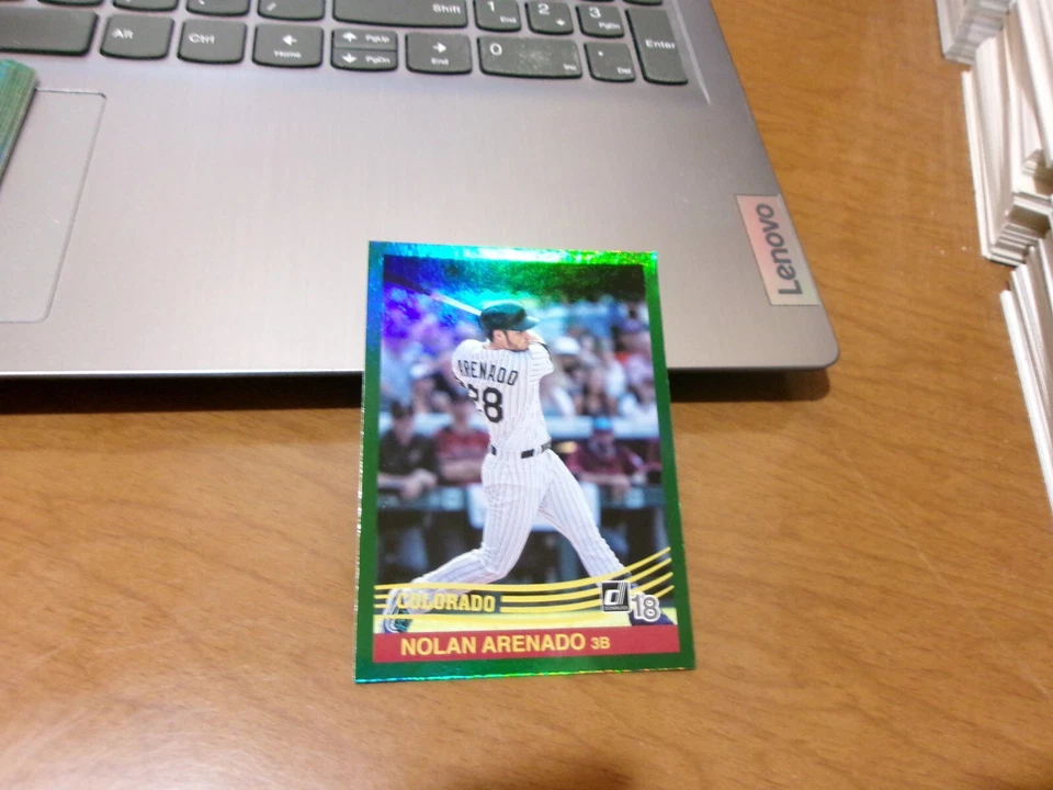 2018 PANINI DONRUSS 1984 RETRO GREEN HOLO FOIL- NOLAN ARENADO- ROCKIES - Image 1 of 1