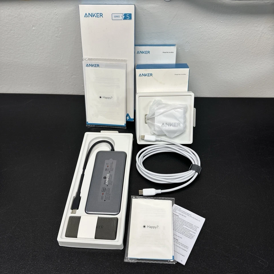 Anker Power 8-in-1 USB-C PD 10Gbps Media Hub Series 5 W USBC Block & Cable Lot - Image 1 of 4