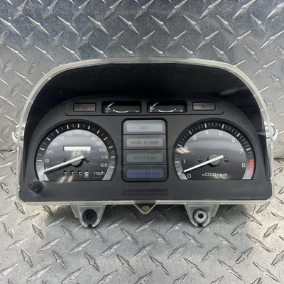 Velocímetro velocímetro medidores Honda PC800 6.972 millas CH.3 Foto 1 de 4