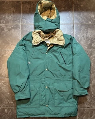 Vintage LL Bean Green Goretex Parka Jacket Men Size L Fits XXL Very Nice! - Image 1 of 3