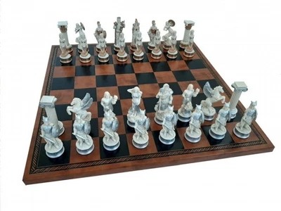 Grec Mythologie Échecs Set Peint à la Main Résine, Faux Cuir Board, Fabriqué En - Photo 1/4
