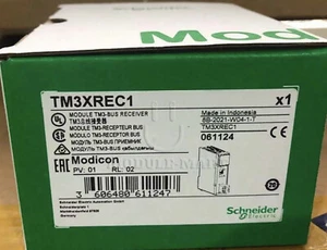 NEW Schneider TM3XREC1 Module 1PCS - Picture 1 of 1