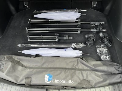 LimoStudio Photography Lighting Kit, 700W Output Lighting Series - LMS103. - Image 1 of 4