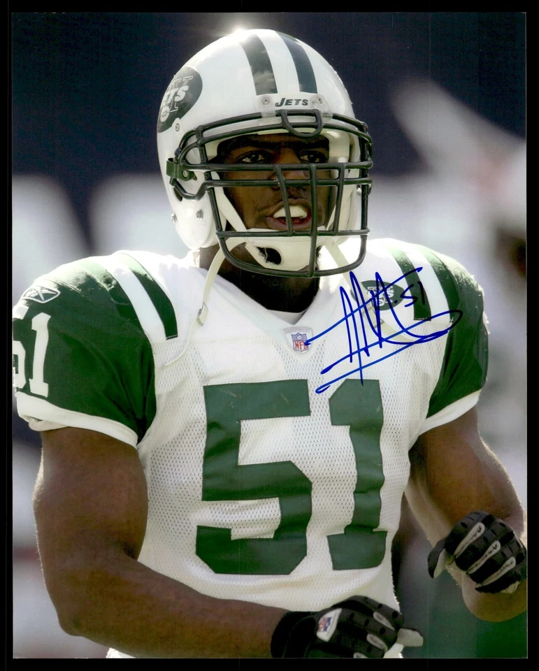 FOTO 8X10 FIRMADA POR JONATHAN VILMA INSCRITA "51" - NEW YORK JETS Foto 1 de 1