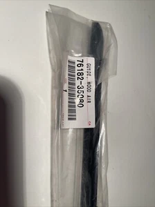 Genuine Toyota Hood Scoop Bracket 76182-35080 - Foto 1 di 2