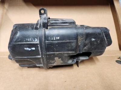 Оригинальный 1985 Honda Elite CH 150 — корпус воздушного фильтра воздушный фильтр очиститель воздуха - Изображение 1 из 2