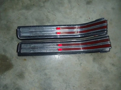 Juego de luces traseras Buick Lesabre 1968 Foto 1 de 4