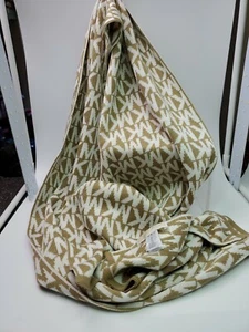 HERMOSA BUFANDA ANTIGUA MICHAEL KORS BLANCA Y DORADA 64" Usada - Imagen 1 de 5