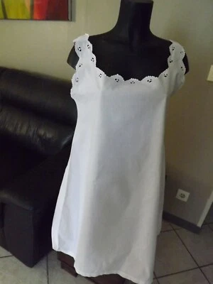 chemise de femme brodée, taille 40, ancienne - Photo 1/4