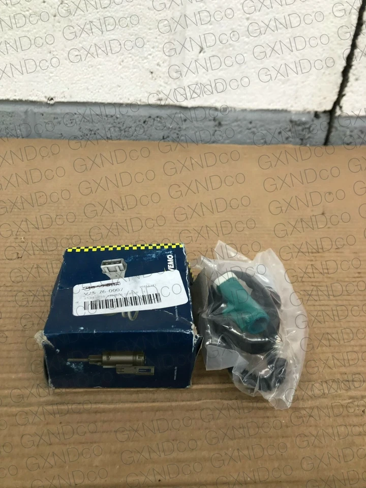 OEM Lambda Oxygen O2 Sensor Fits FORD MAZDA VOLVO VEMO 5L8Z9G444H 6G919F472AA - Image 1 of 1