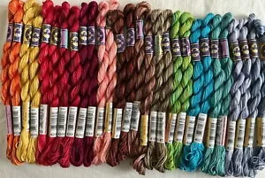 28 DMC Perle Color Variations 27.3 Yard Ea Sz 5 Pearl Cotton Thread 2 of Each - Picture 1 of 4