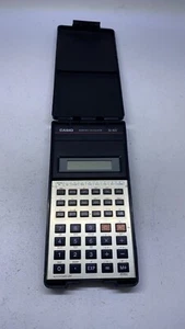 Calculatrice Casio FX-82C - scientifique vintage 80 - avec boitier de protection - Photo 1/4