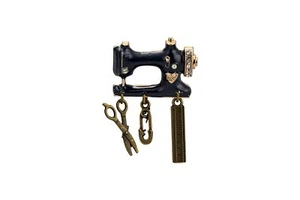 Knighthood Vintage Sewing Machine Charms Brooch - Picture 1 of 3
