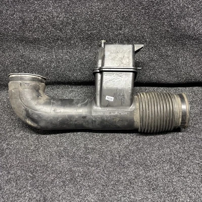 2000-2006 Toyota Sequoia Tundra Air Intake Tube 4.7 V8 - Image 1 of 4