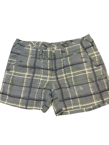 The North Face Shorts Women's Size 6, Blue/White, Black Plaid, Pocket’s - Picture 1 of 11
