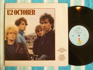 U2 October LP Island 1981/1984 Reissue Light Blue Labels ALTERNATIVE ROCK - Imagen 1 de 1