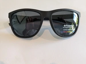 Neue Polaroid Sonnenbrille PLD 6014/S, 0YYV/Y2 Gummi schwarz, polarisiert grau, 56 mm - Bild 1 von 4