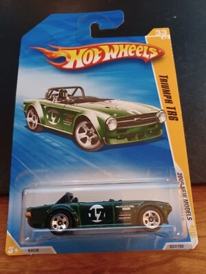 British Racing Green 2009 NEW MODELS Hot Wheels TRIUMPH TR6 033/190 NOC - Image 1 of 3
