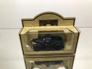 LLEDO 36002 CHEVROLET PICK-UP 1936 - AVON TYRES - GOOD IN BOX - Picture 1 of 4